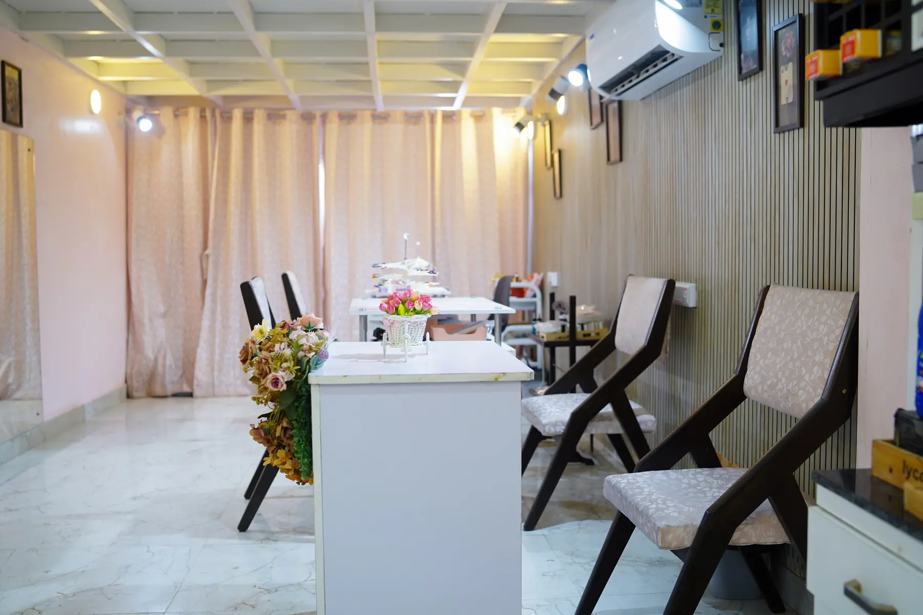 Salon interior at L7 Salon Kolkata